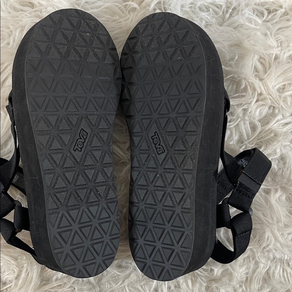 TEVA Flatform Universal Sandal Strappy Velcro Black Size 11 NEW - Picture 11 of 16
